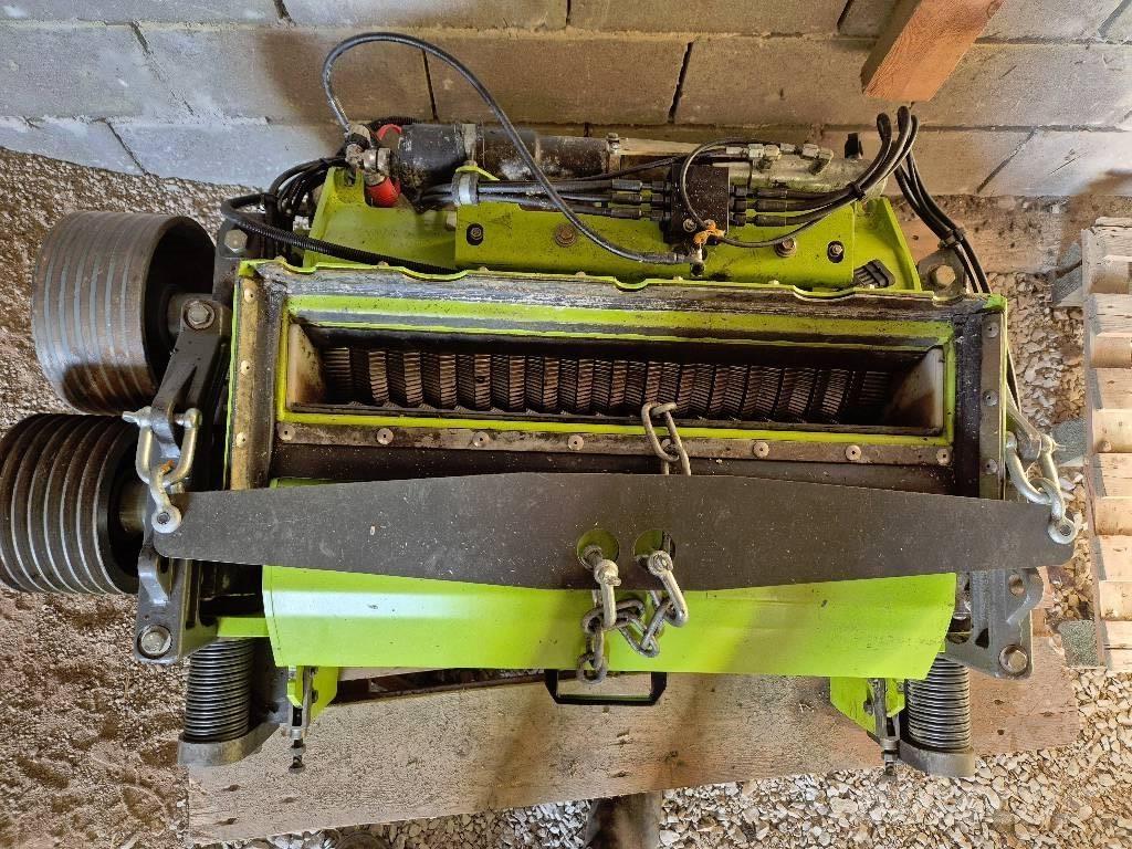 CLAAS Jaguar 960 4WD Selvdrevne fôrhøstere