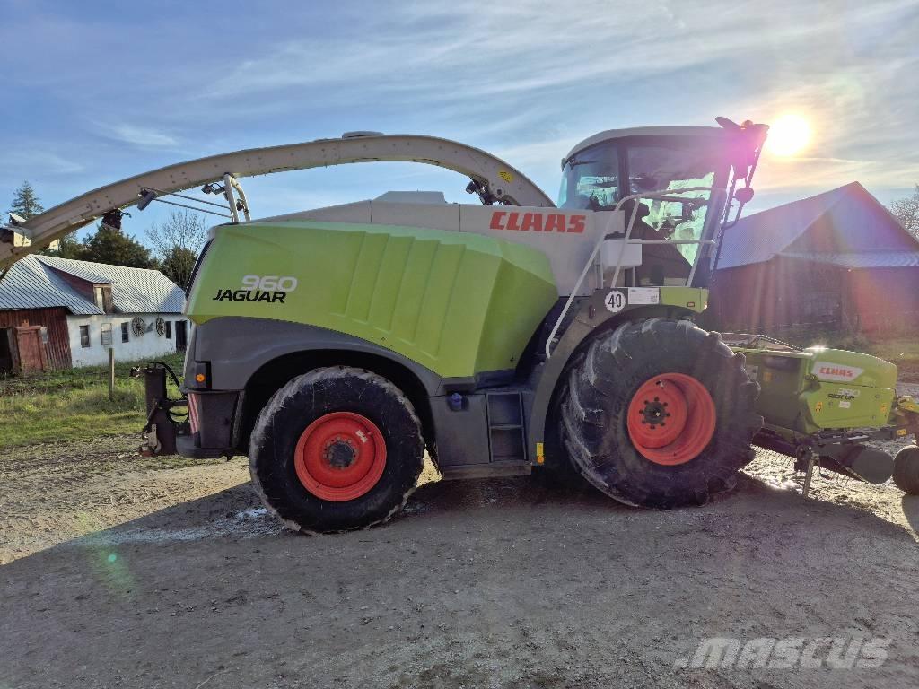 CLAAS Jaguar 960 4WD Selvdrevne fôrhøstere