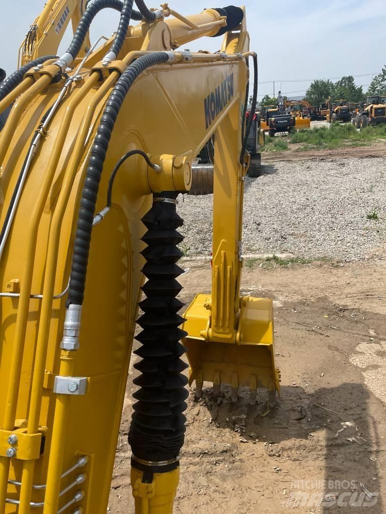Komatsu PC130 Beltegraver