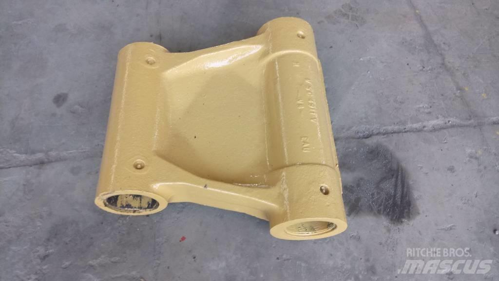 CAT 245 Chassis og understell