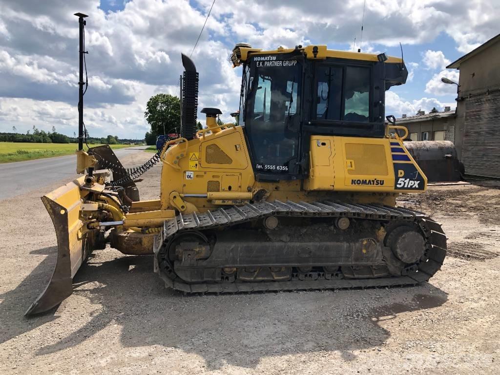 Komatsu D51PX-24 Dozere Beltegående
