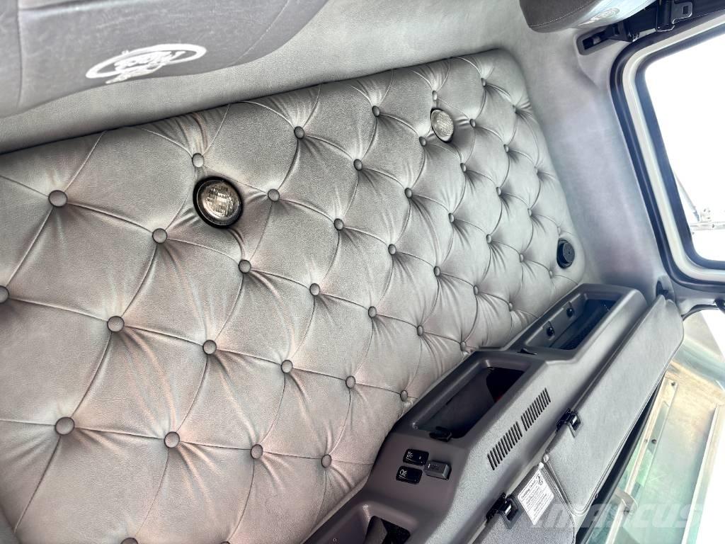 Mack GU713 Trekkvogner