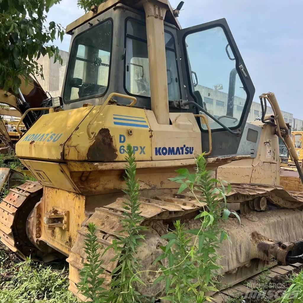 Komatsu D 65 P-12 Dozere Beltegående