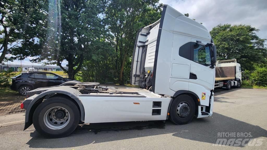Iveco Saway 530 Trekkvogner