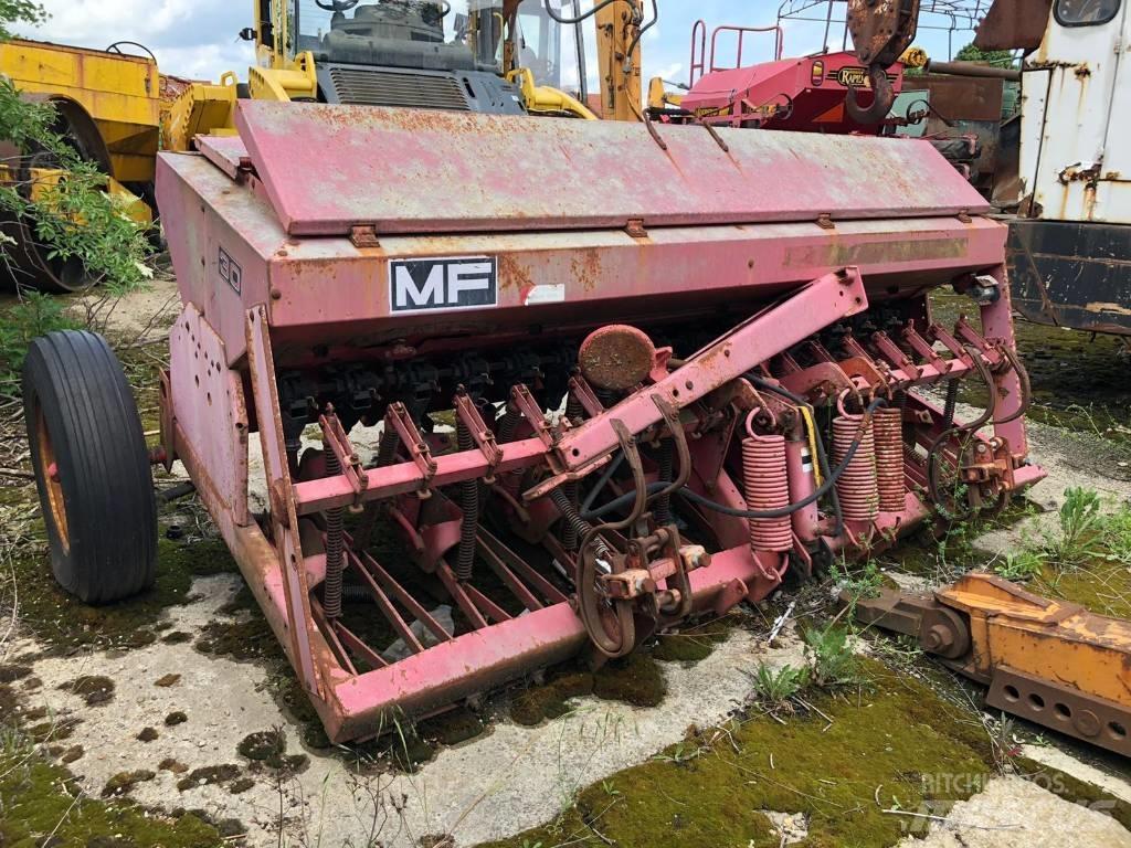 Massey Ferguson 30 Kombinerte såmaskiner