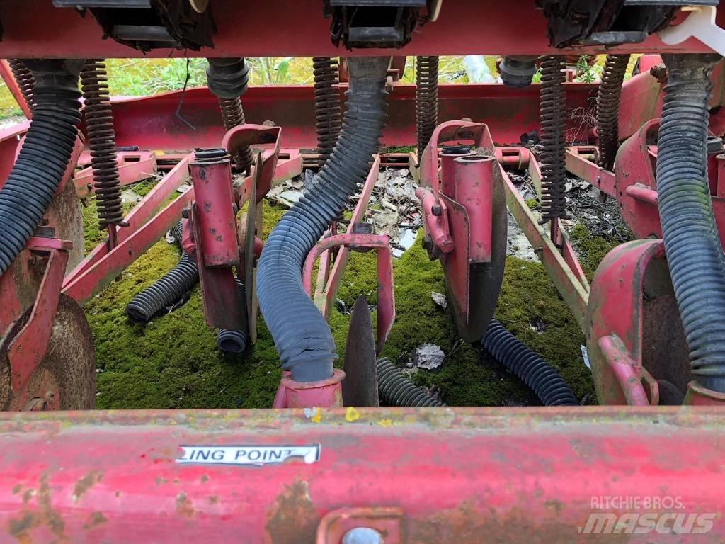 Massey Ferguson 30 Kombinerte såmaskiner