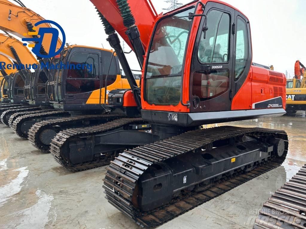 Doosan DX 225 LC-9C Beltegraver