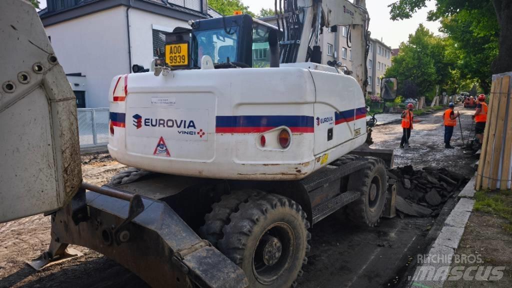CAT 313 D Hjulgravere