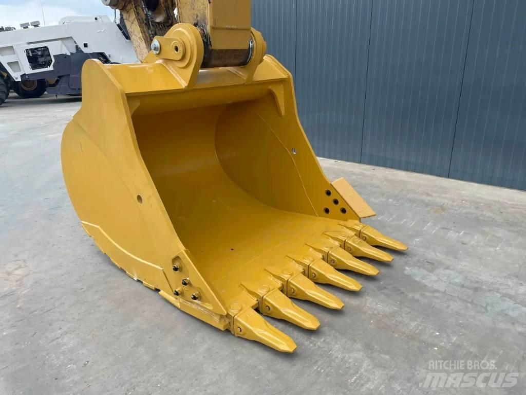 CAT 350 - UB Skuffer