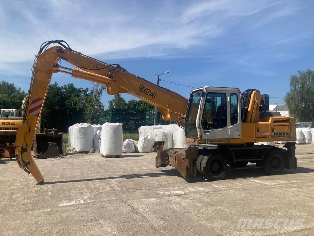 Liebherr A 904 Gravemaskiner for avfallshåndtering