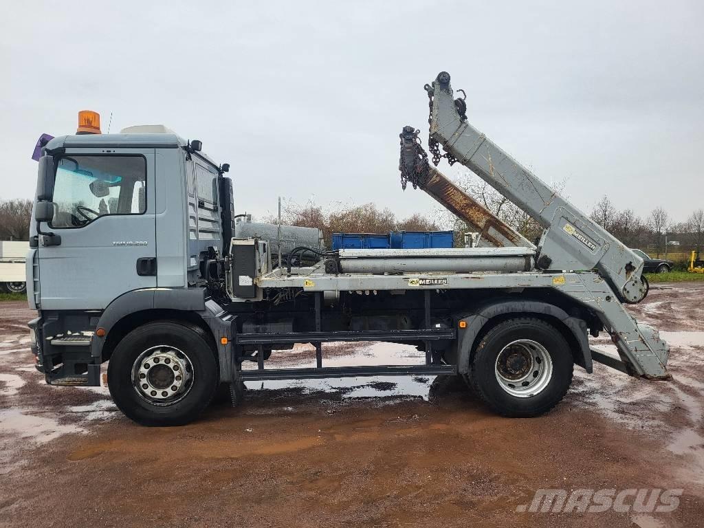 MAN TGM 18.280 Lagercontainere