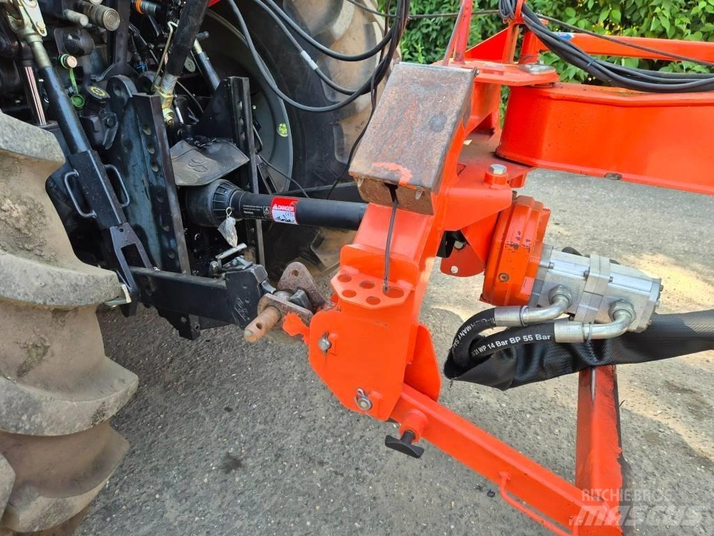 Kuhn GA 8020 Svanser