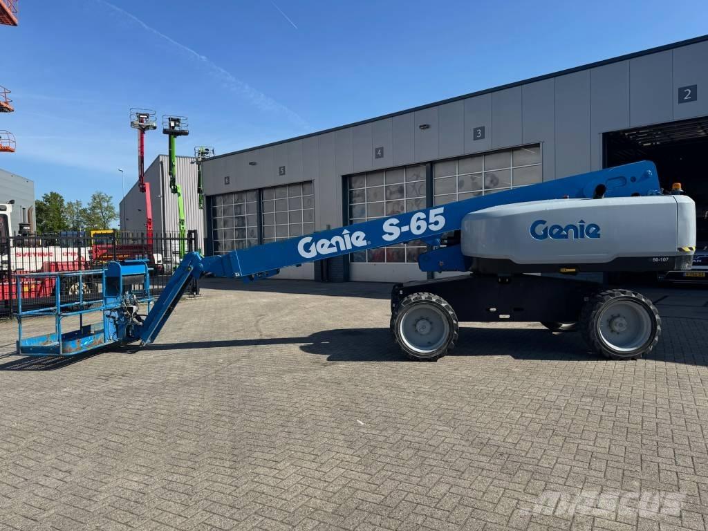Genie S 65 Teleskop bomlifter