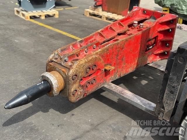 Socomec WAGA 1340 KG Hydrauliske hammere
