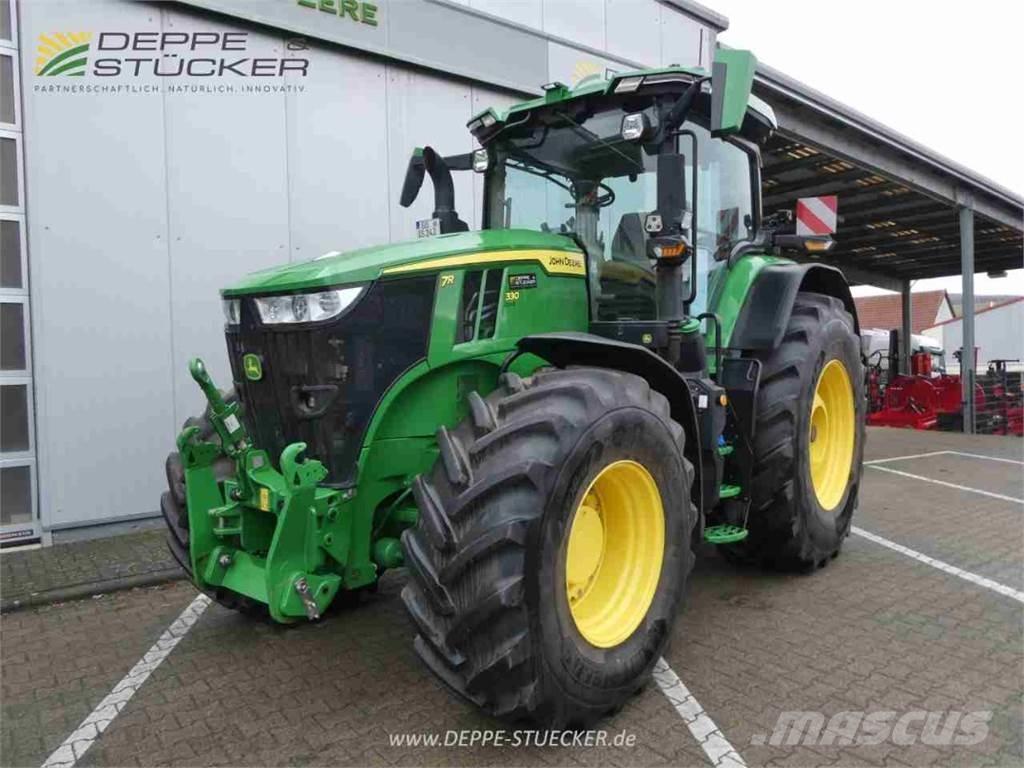 John Deere 7R 330 Traktorer