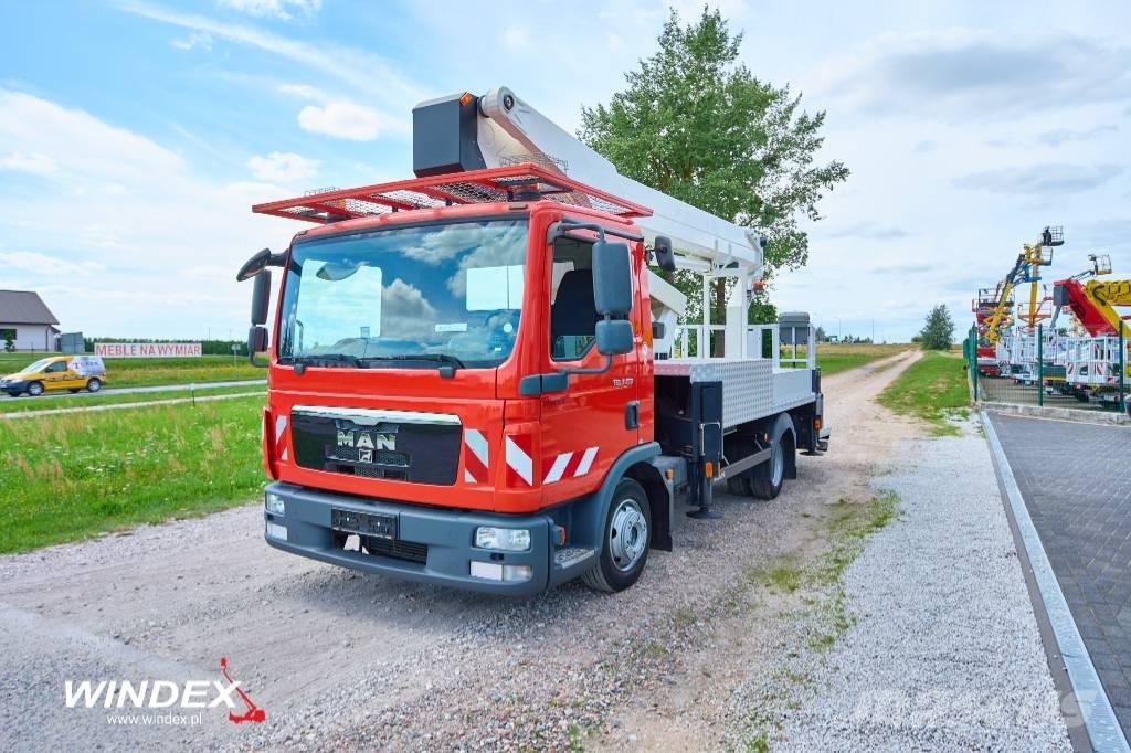 Ruthmann T 300 Bilmontert lift