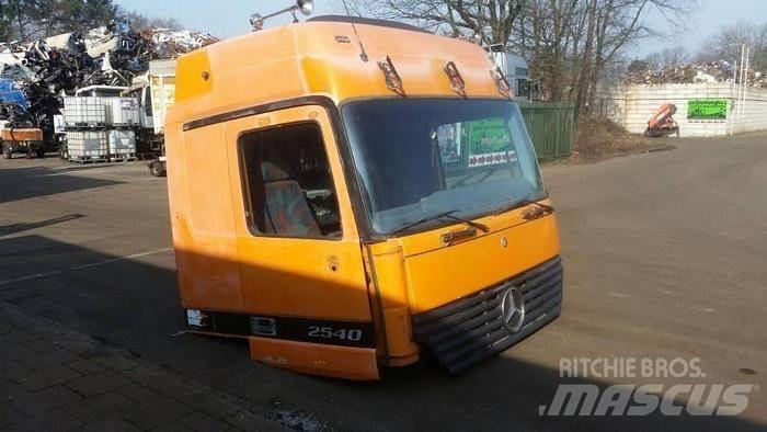 Mercedes-Benz 2540 Transport - Annet