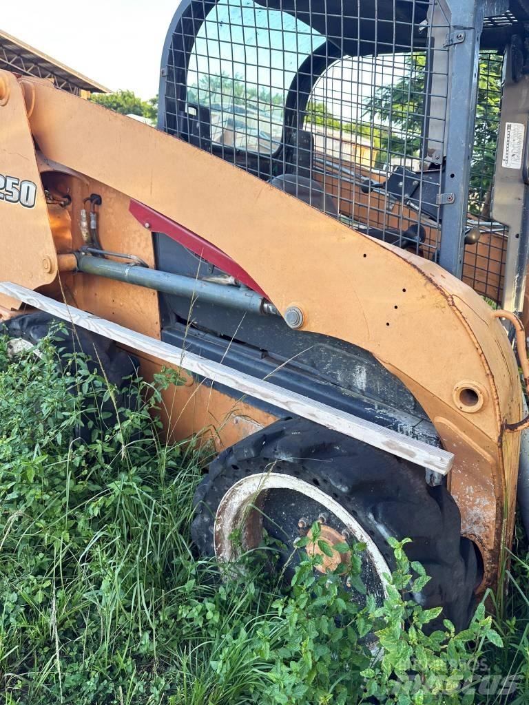 CASE SR 250 Kompaktlastere