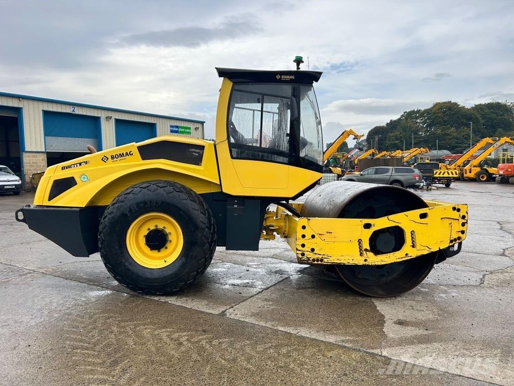 Bomag BW213 D-5 Valsetog