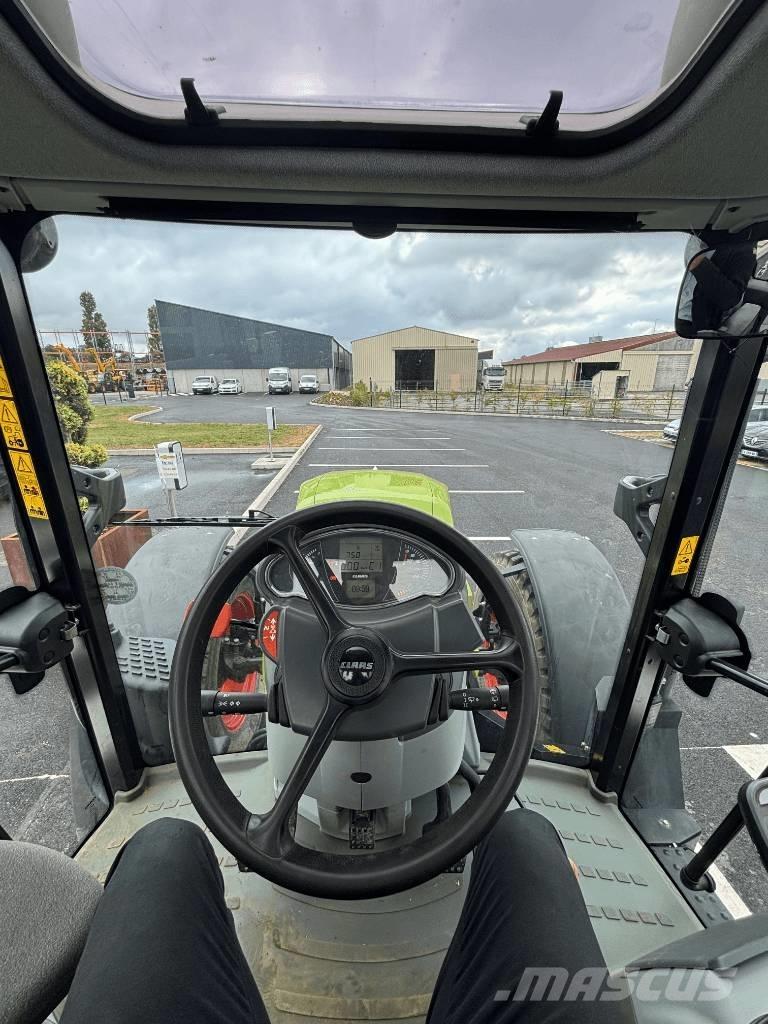 CLAAS Arion 410 Traktorer