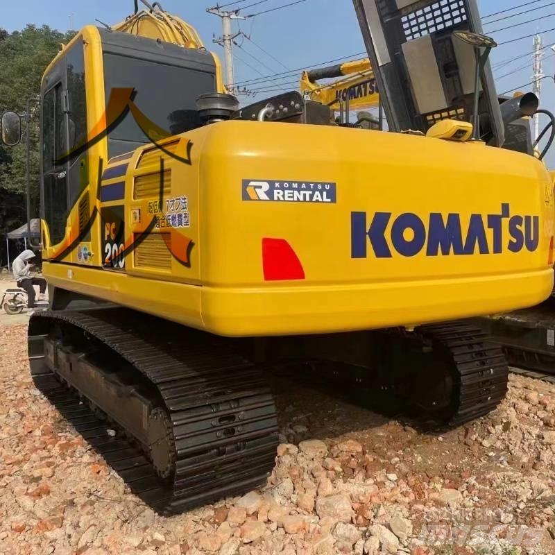 Komatsu PC 200 Beltegraver