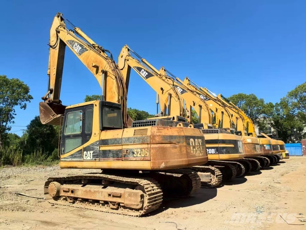 CAT 320 B L Beltegraver