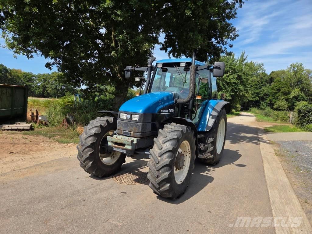 New Holland TS 115 Traktorer