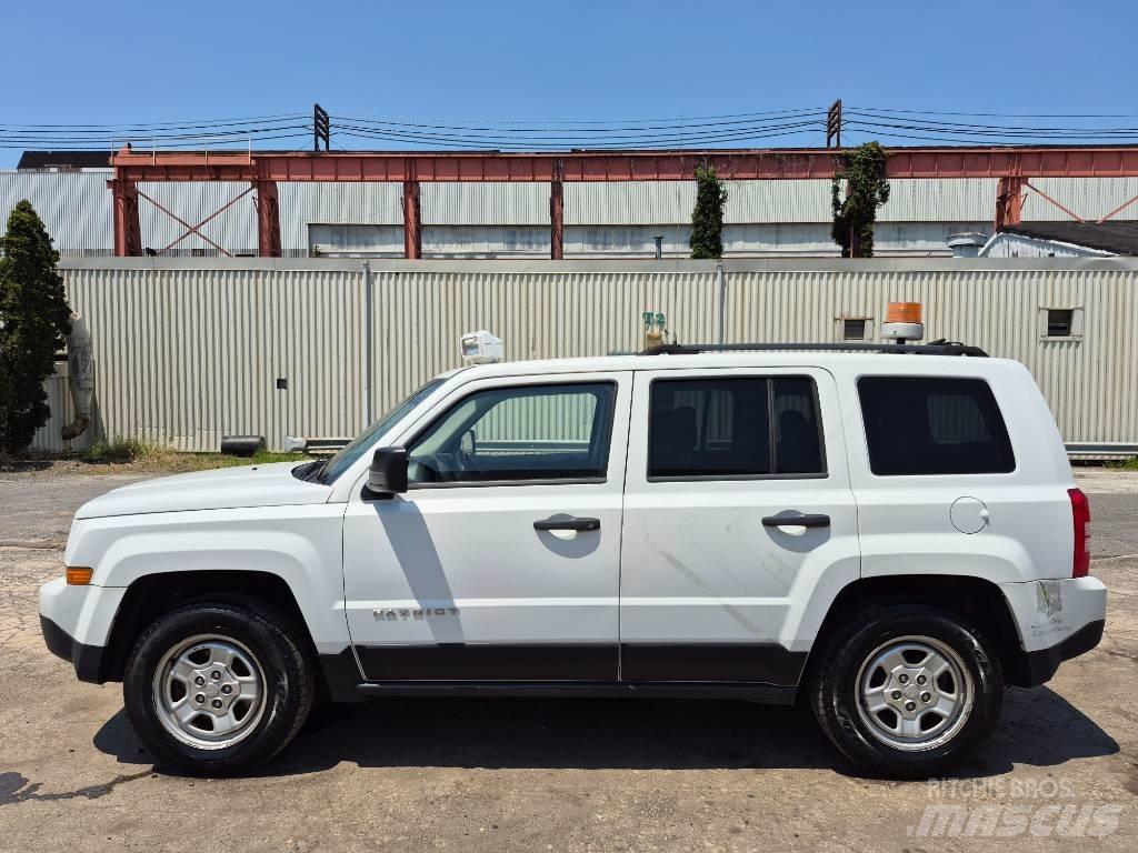 Jeep Patriot Pickup/planbiler