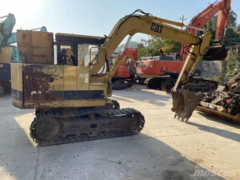 CAT E 70 B Beltegraver
