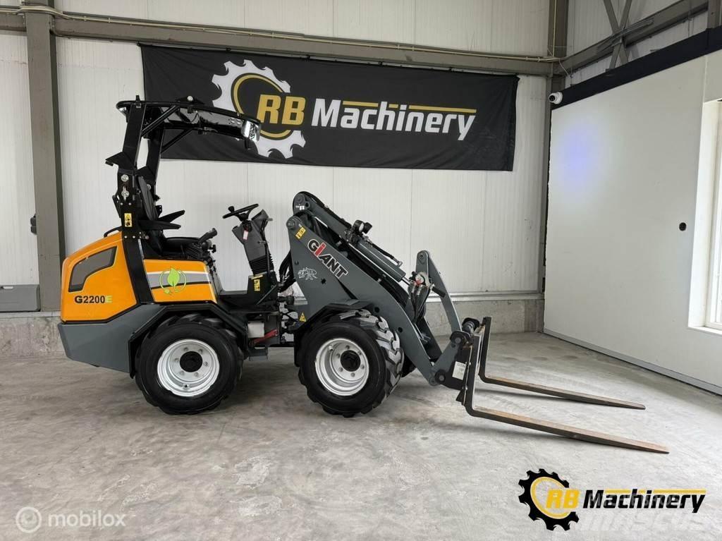 GiANT G2200E Hjullastere