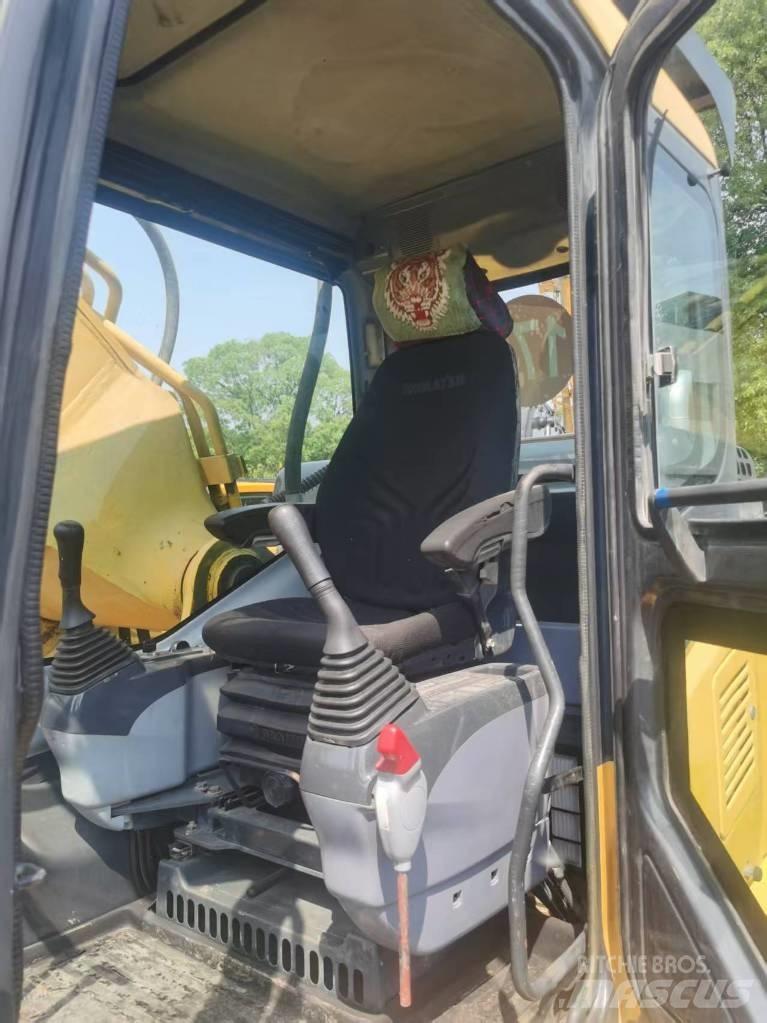 Komatsu PC 400-7 Beltegraver