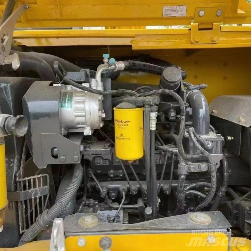 Komatsu PC70 Beltegraver