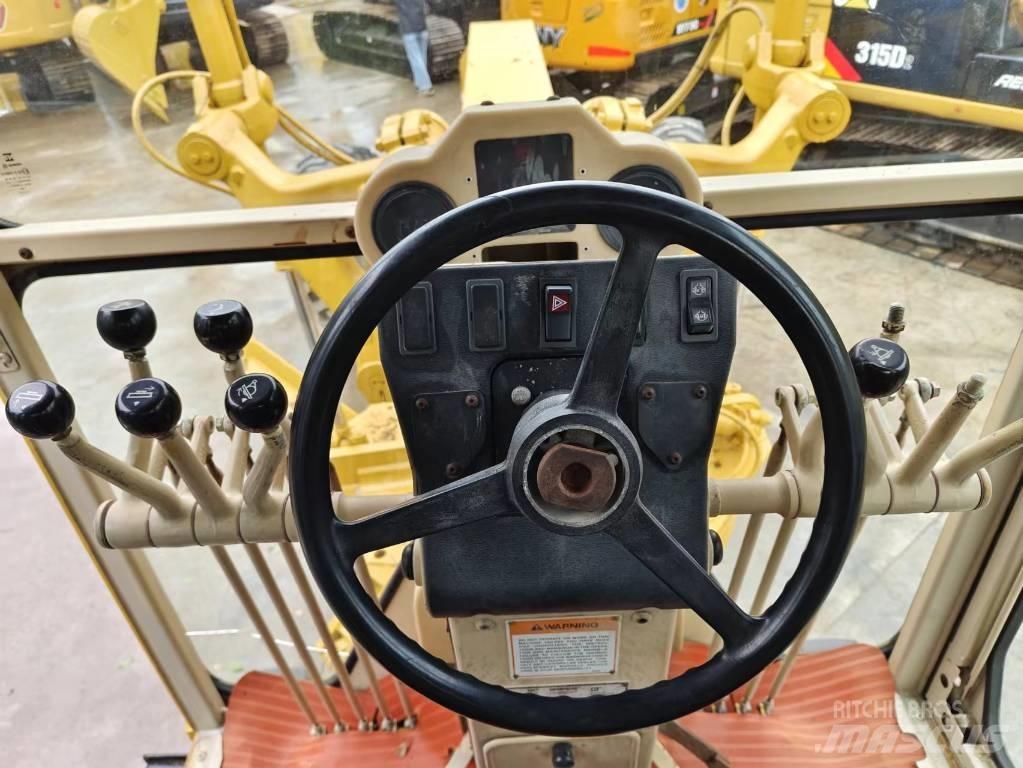 CAT 140 H Veihøvler