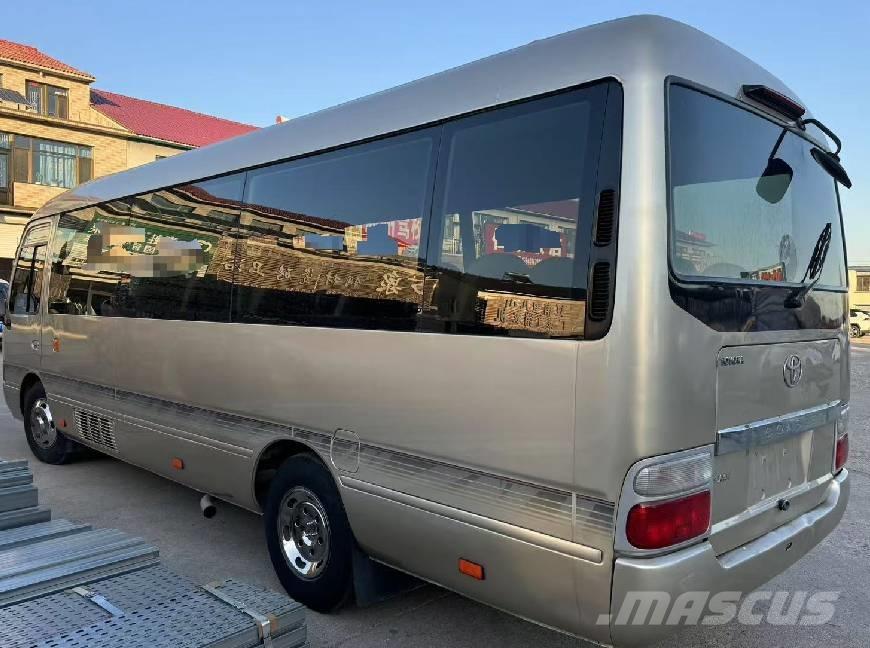 Toyota Coaster Intercity busser
