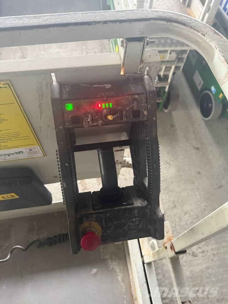 JLG 2646 ES Sakselifter