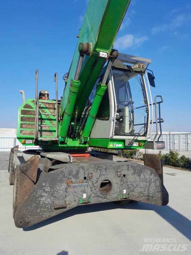 Sennebogen 830 Gravemaskiner for avfallshåndtering