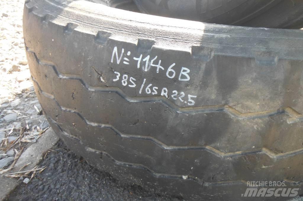Michelin 385/65R22.5 Dekk, hjul og felger