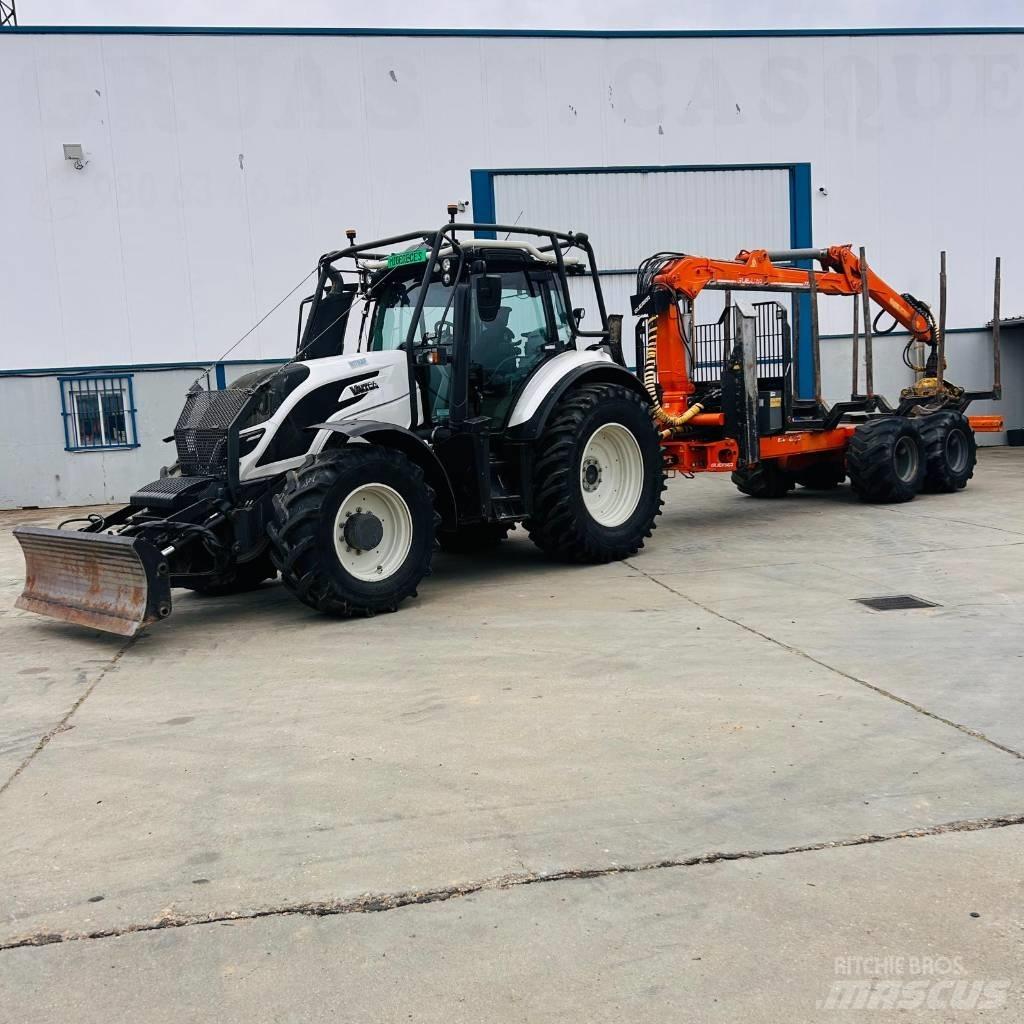 Valtra T 174 Traktorer