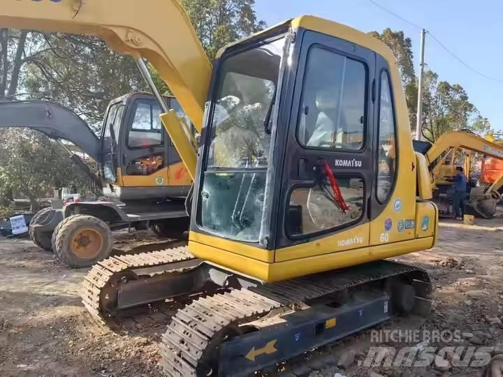 Komatsu PC60 Beltegraver