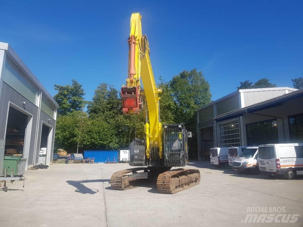 Hitachi ZX225USLC-5 Beltegraver