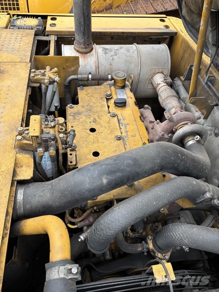 CAT 320 D L Beltegraver