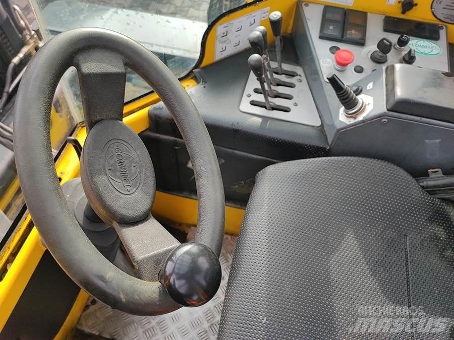 Combilift C4000 4-veis truck