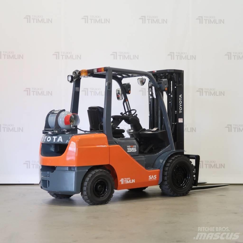 Toyota 02-8FGJF35 Propan trucker