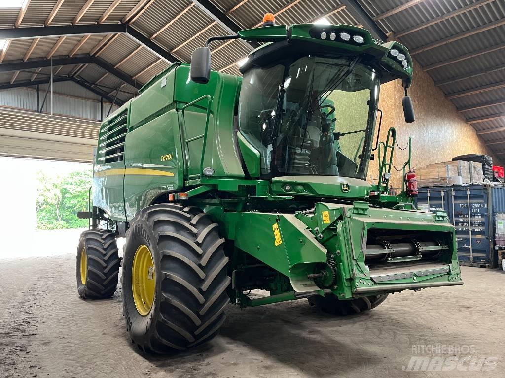 John Deere T670 Skurtreskere