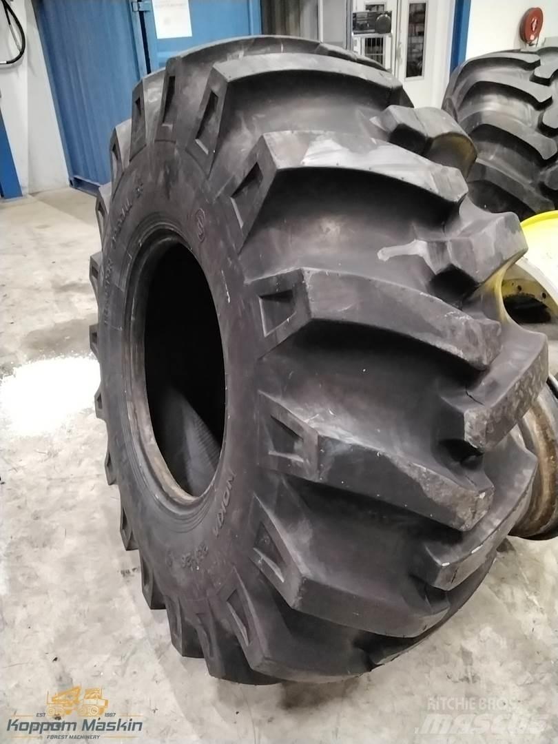 Nokian Trs 23,1x26 Dekk, hjul og felger