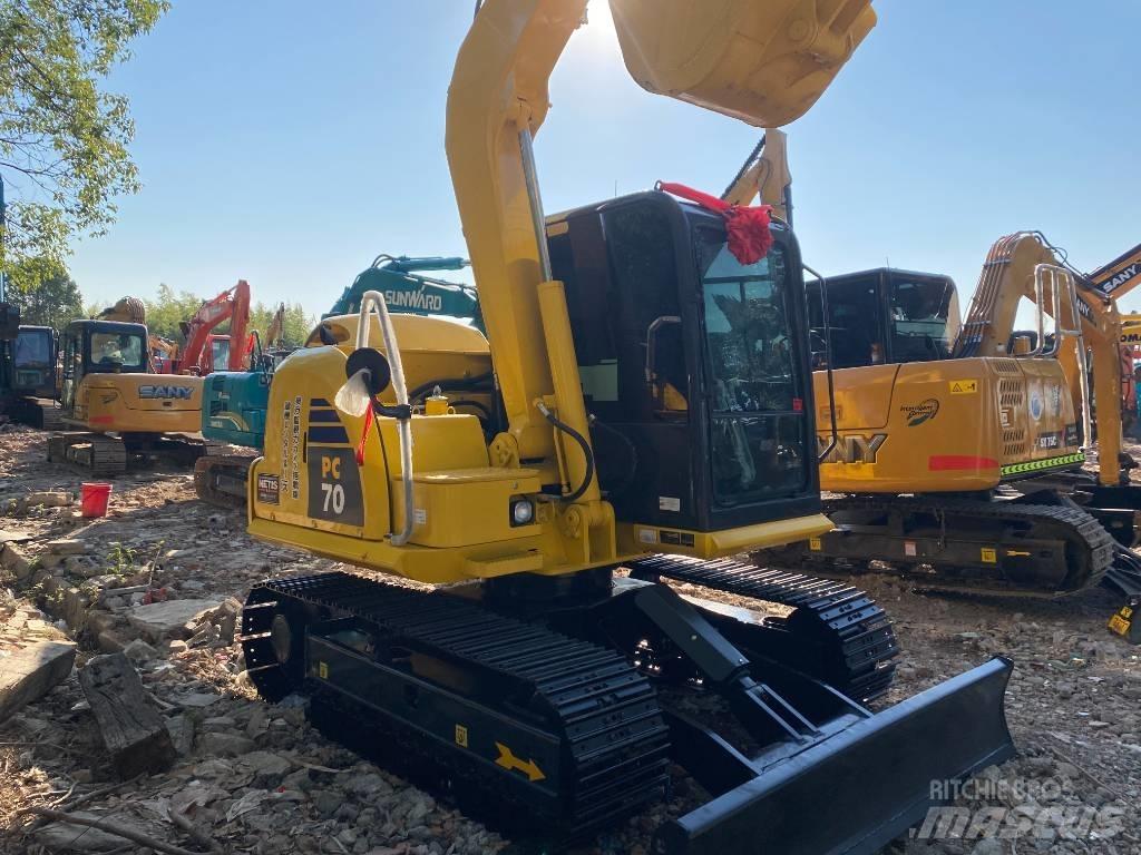 Komatsu 70-8 Beltegraver