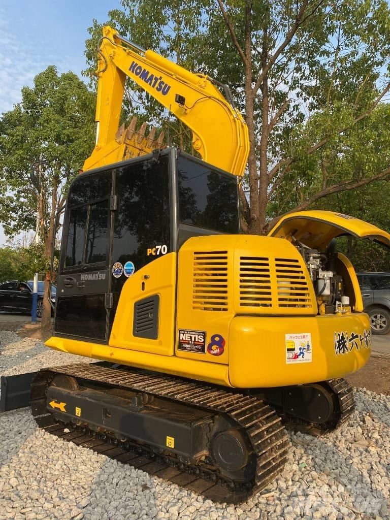Komatsu 70-8 Beltegraver
