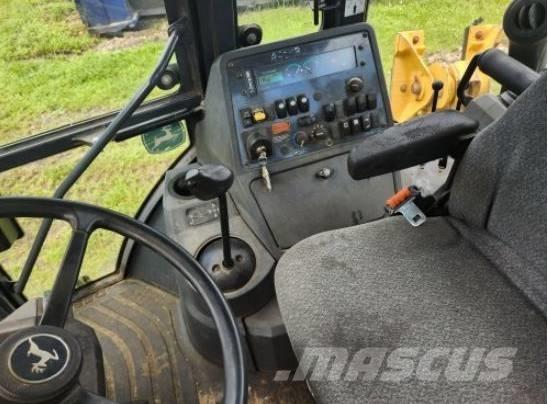 DEERE 310L EP Traktorgravere