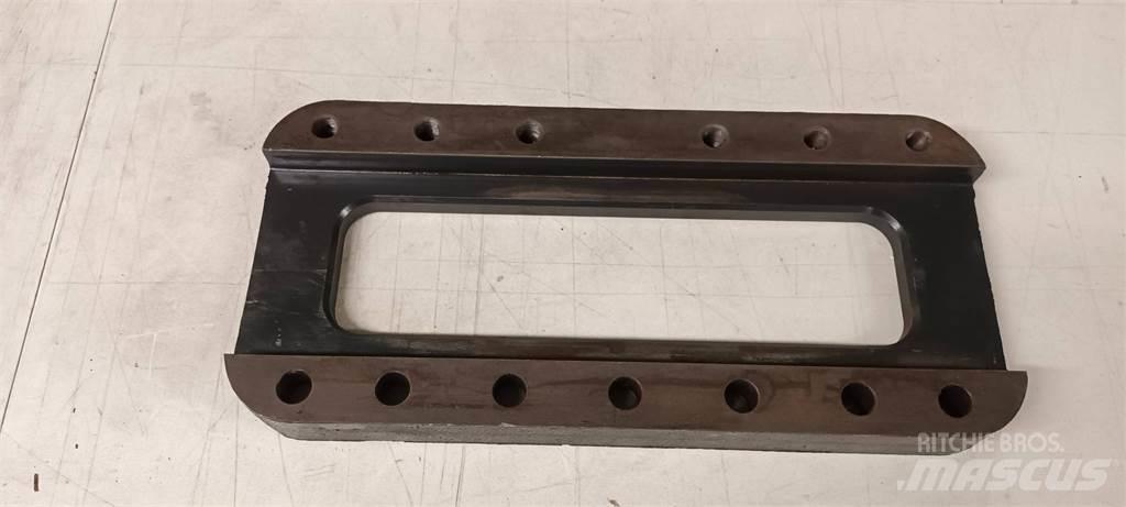 Ponsse 126B1001 Chassis og understell