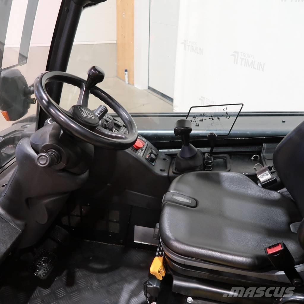 JCB TLT 35D 4X4 T4 Terrenggående gaffeltruck